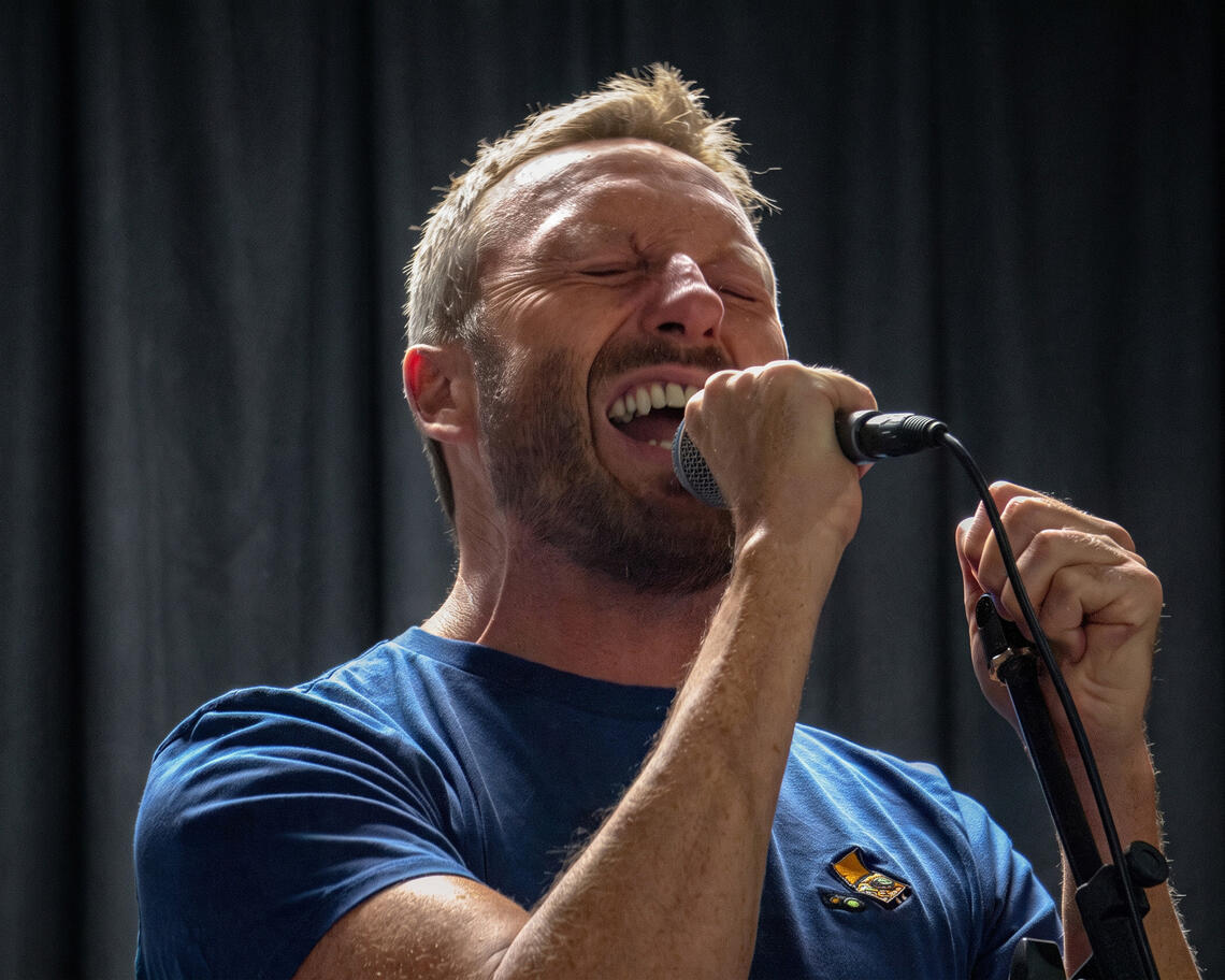 Ian McGaw – vocals Ian McGaw – vocals